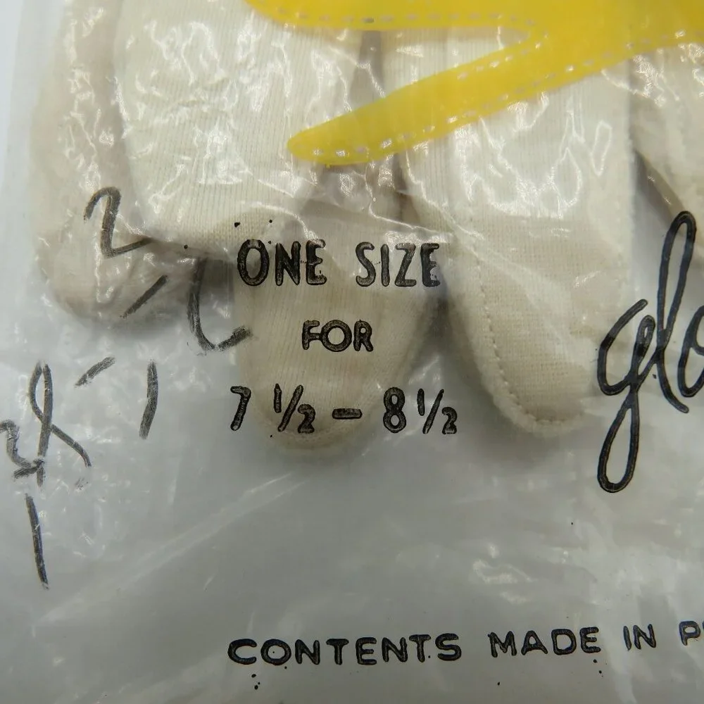 Vintage Fownes Embraceable‎ Gloves One Size 7.5 Cotton Original Packaging